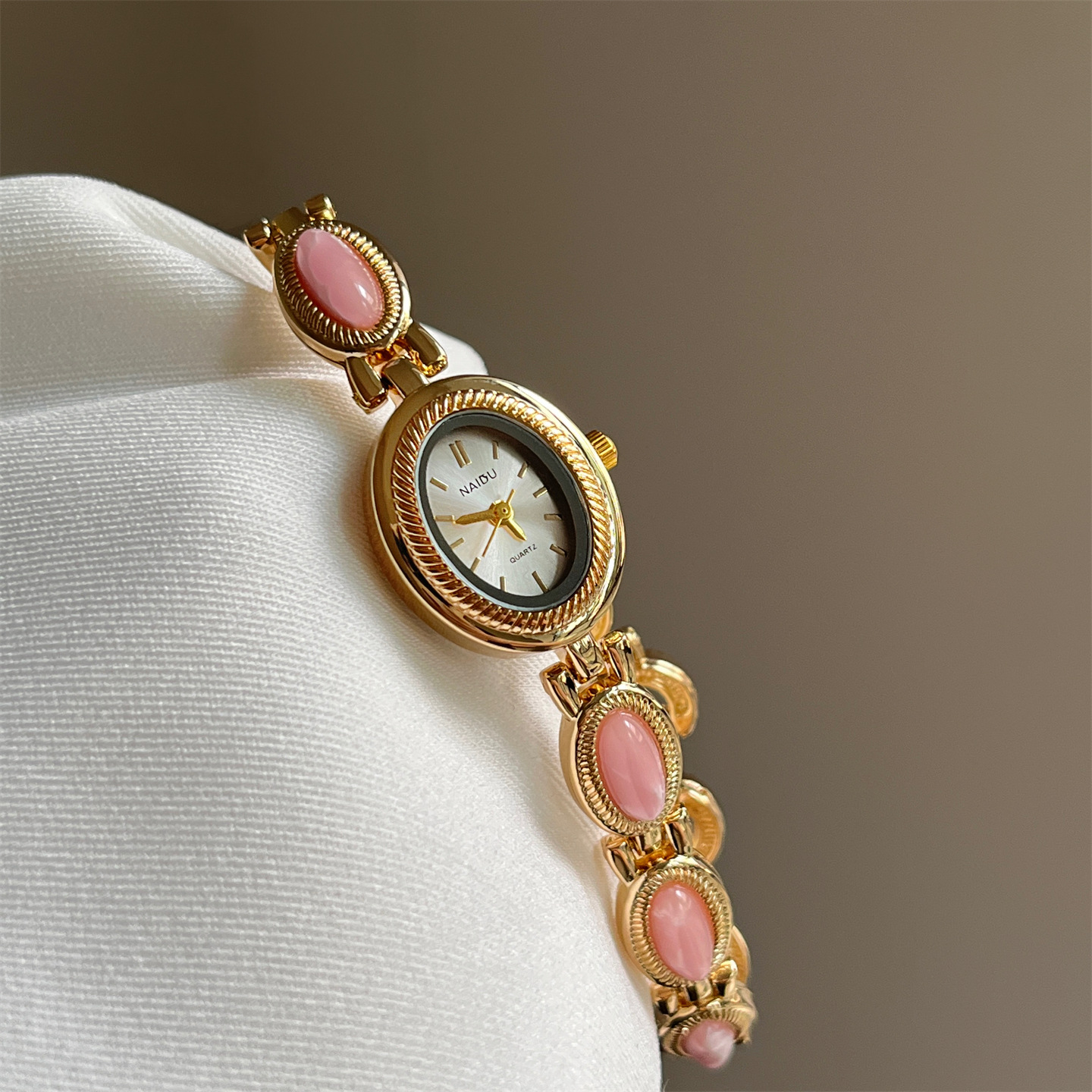 New Vintage Women's Watch with - Vintage Fashion Watches recension och pris