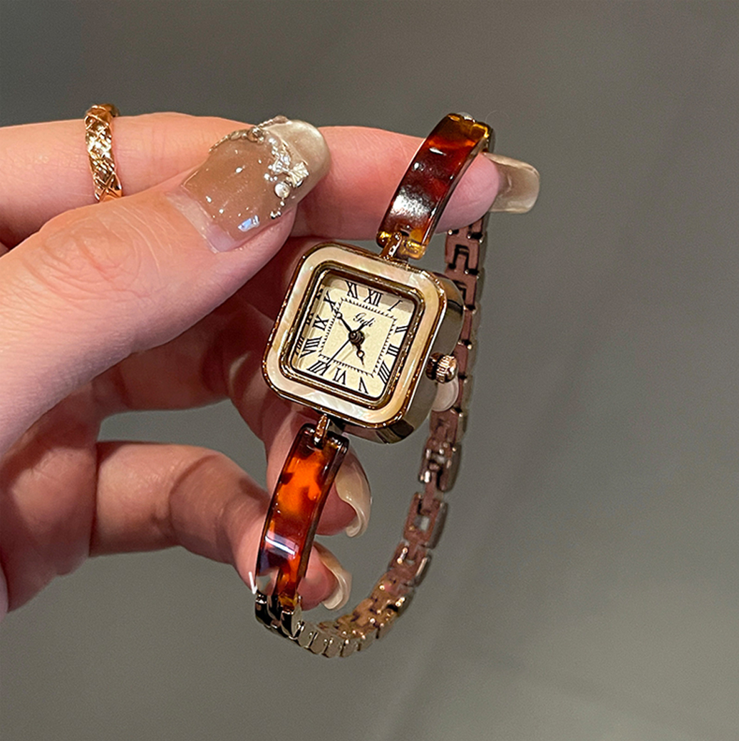 Luxury Vintage Women's Watches - Vintage Fashion Watches recension och pris