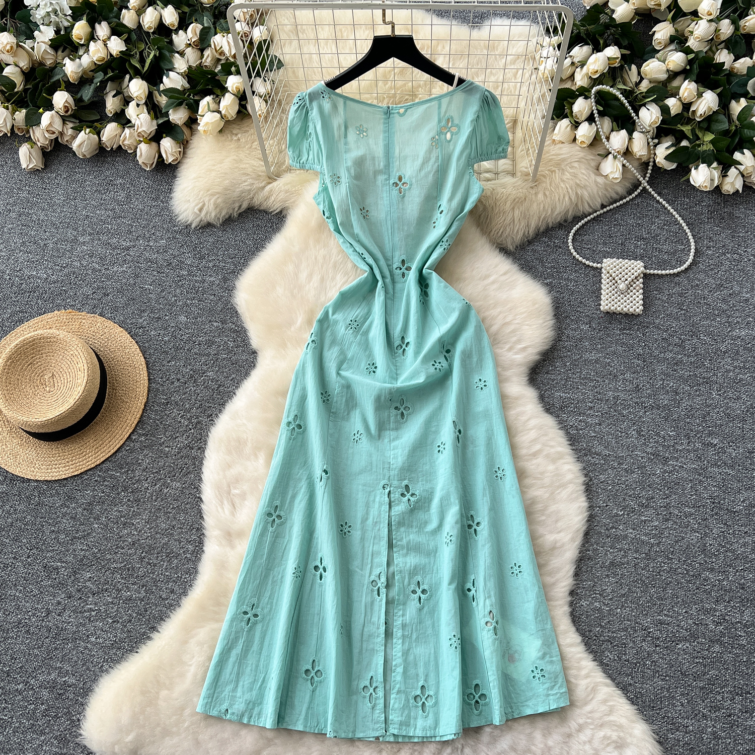 Chic lace Embroidered hollow o - V Vintage Fashion recension och pris