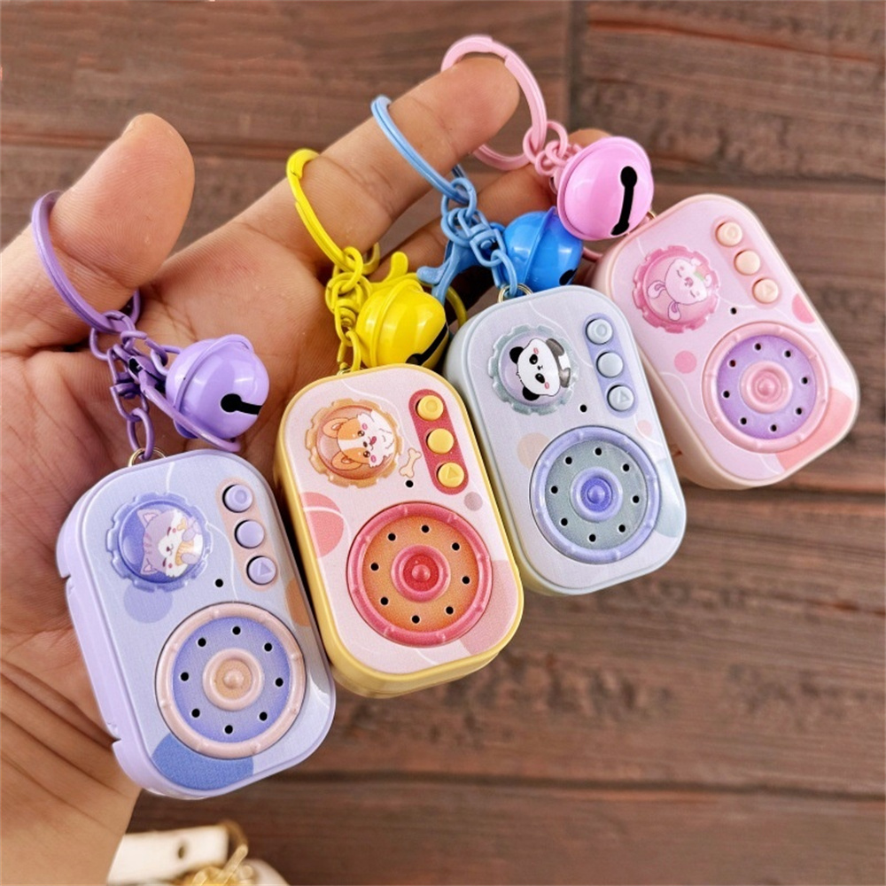 Mini Vintage Recorder Keychain - Vintage Fashion Toys recension och pris